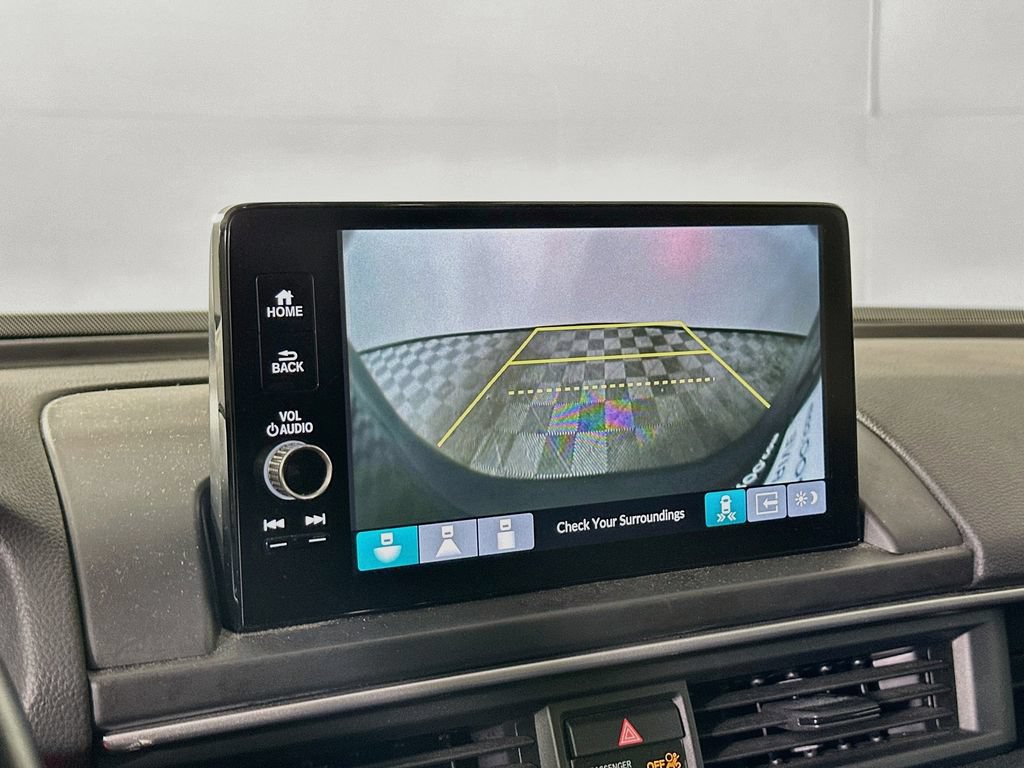 Certified 2025 Honda Pilot Touring image 23