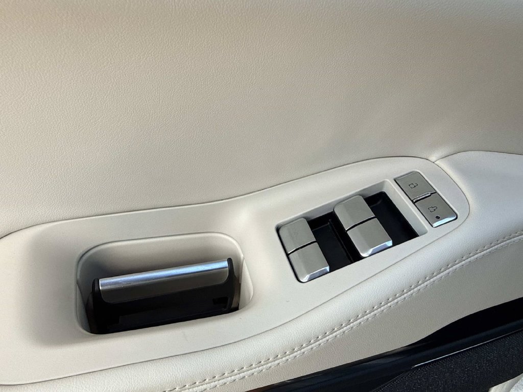 New 2027 Lincoln Navigator Reserve AWD/4WD image 21