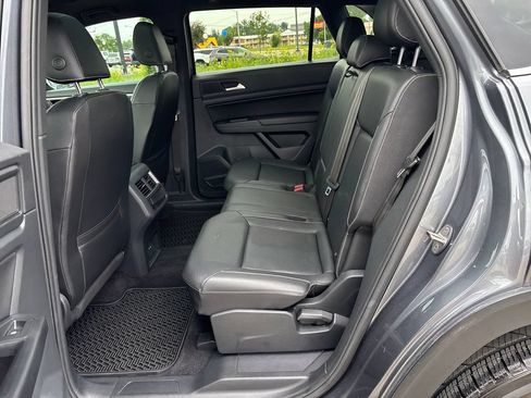 Used 2020 Volkswagen Atlas Cross Sport SEL FWD image 37
