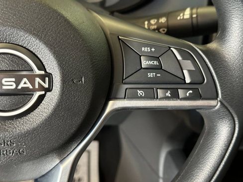 Used 2023 Nissan Versa SV w/ Trunk Package image 10