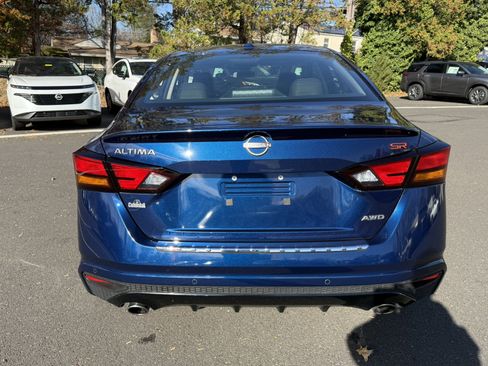 Certified 2023 Nissan Altima 2.5 SR w/ SR Premium Package image 24