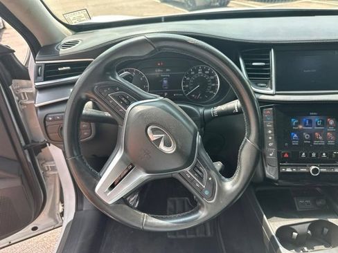 Used 2023 INFINITI QX50 Luxe FWD image 22