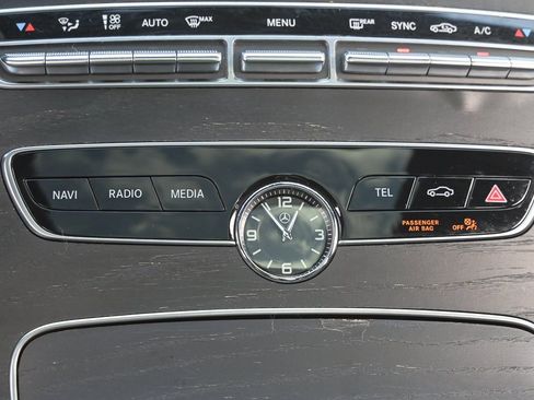 Used 2020 Mercedes-Benz C 300 Sedan image 33