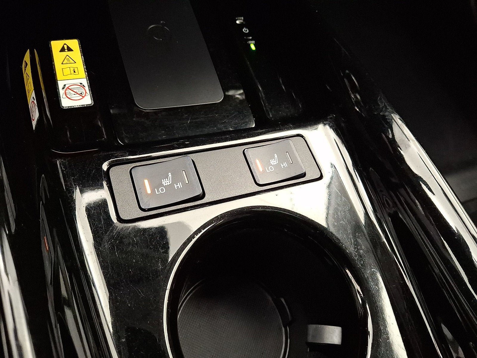 Used 2020 Toyota Prius Prime XLE FWD image 11