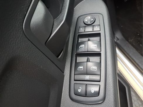 Used 2012 RAM 1500 Express AWD/4WD image 15