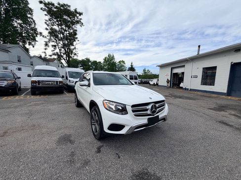 Used 2018 Mercedes-Benz GLC 300 image 6