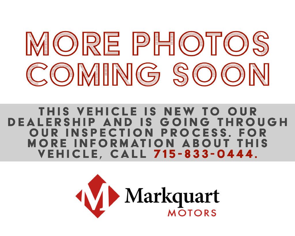 Used 2020 Ford Explorer XLT w/ Equipment Group 202A AWD/4WD image 3