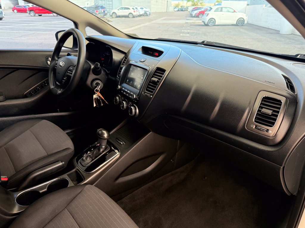 Used 2018 Kia Forte LX w/ LX Popular Package FWD image 13