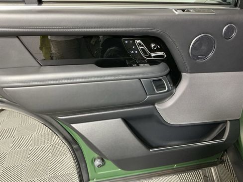 Used 2021 Land Rover Range Rover Long Wheelbase Autobiography image 27