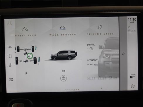 Used 2023 Land Rover Defender 130 SE image 27