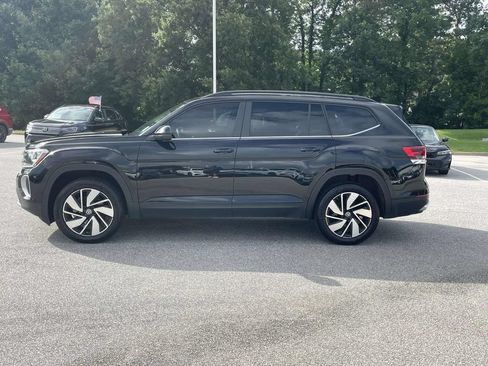 Certified 2024 Volkswagen Atlas SE FWD image 5