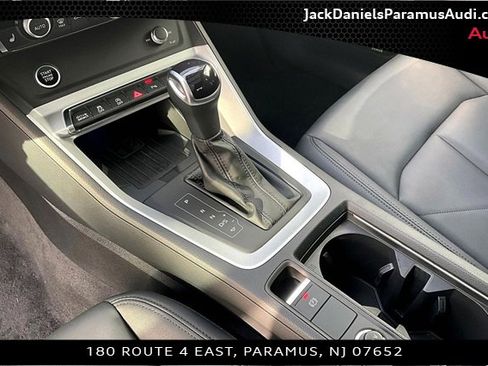 Used 2023 Audi Q3 2.0T Premium Plus w/ Premium Plus Package image 12