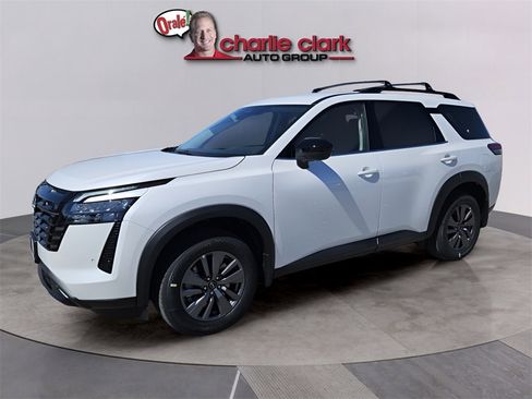 New 2026 Nissan Pathfinder SV image 1