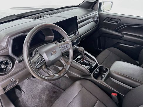 Used 2023 Chevrolet Colorado Trail Boss w/ Technology Package AWD/4WD image 11