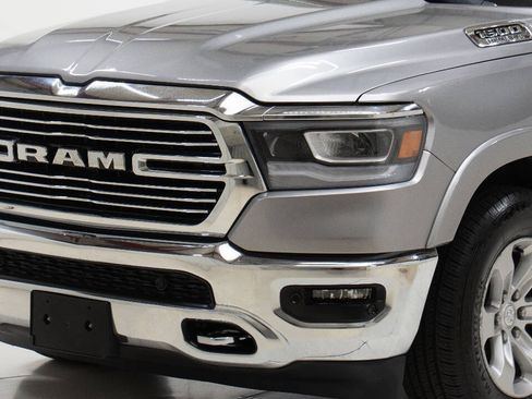 Used 2020 RAM 1500 Laramie AWD/4WD image 10