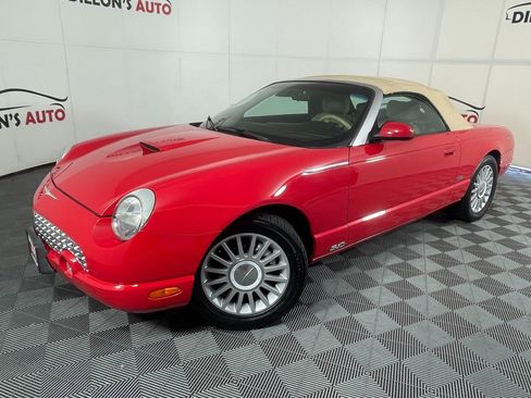 Used 2005 Ford Thunderbird Base image 1