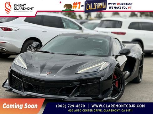 Used 2024 Chevrolet Corvette E-Ray w/ Stealth Interior Trim Package AWD/4WD image 1