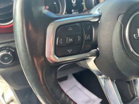 Used 2021 Jeep Wrangler Unlimited Rubicon w/ Cold Weather Group image 11