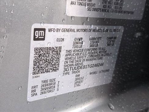 New 2026 GMC Sierra 1500 SLT w/ SLT Convenience Package image 18