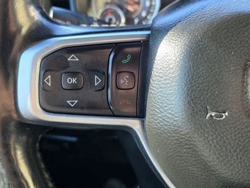 Used 2019 RAM 1500 Big Horn image 32