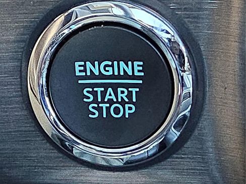 New 2026 Ford F250 Lariat w/ Chrome Package image 22