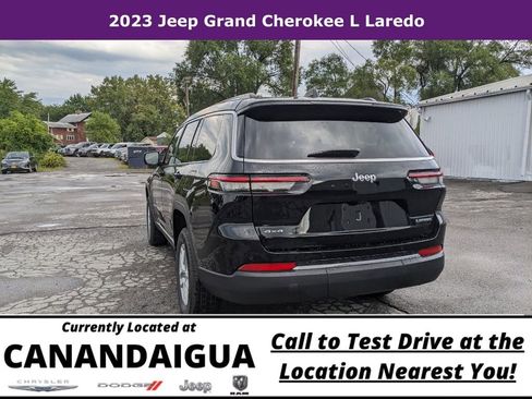 New 2023 Jeep Grand Cherokee L Laredo AWD/4WD image 10