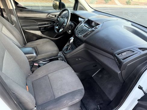 Used 2016 Ford Transit Connect XL image 12