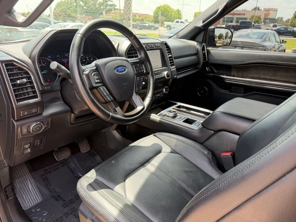 Used 2020 Ford Expedition Limited w/ Equipment Group 302A RWD image 12