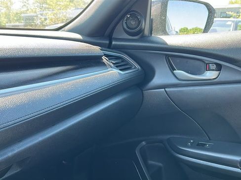 Used 2019 Honda Civic Sport image 19