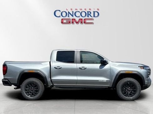 New 2026 GMC Canyon Elevation w/ Convenience Package image 3