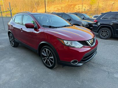 Used 2018 Nissan Rogue Sport SL w/ SL Premium Package
