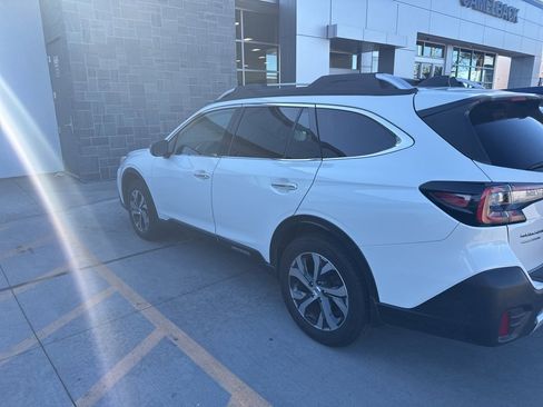Used 2020 Subaru Outback Touring XT image 6