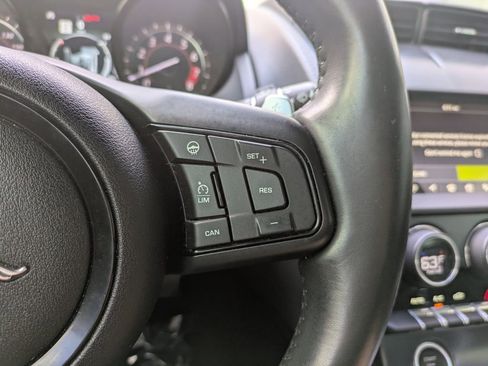 Used 2020 Jaguar F-TYPE R-Dynamic AWD/4WD image 24