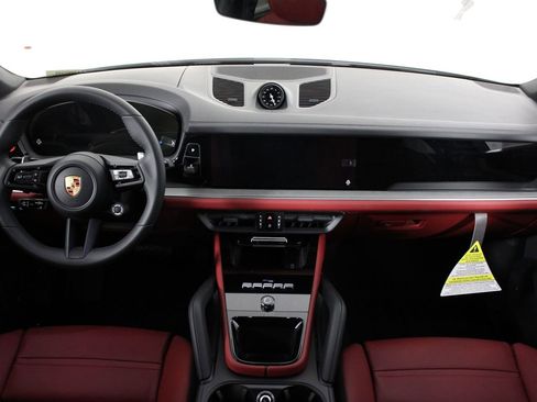 New 2026 Porsche Cayenne Coupe image 11