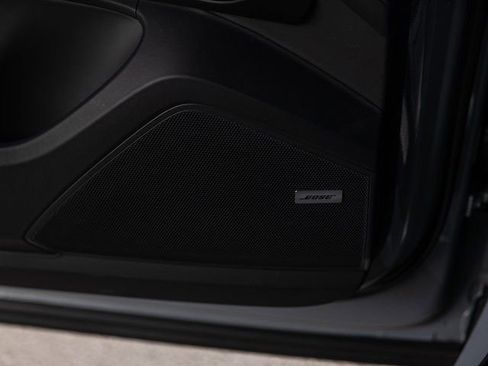 Certified 2025 Porsche Cayenne Coupe AWD/4WD image 44