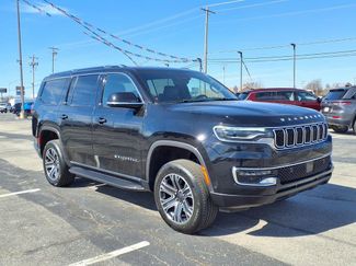 Used 2022 Jeep Wagoneer Series III w/ Rear Seat Video Group 1 video 1