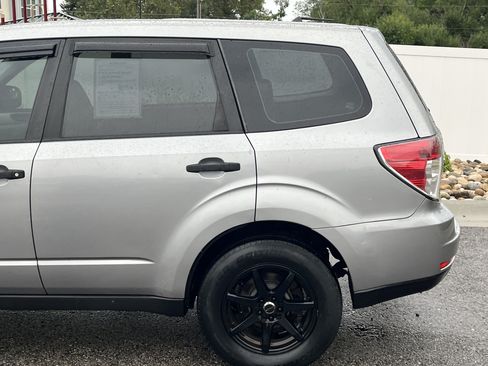Used 2009 Subaru Forester 2.5X AWD/4WD image 4