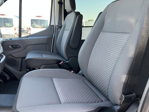 New 2026 Ford Transit 250 148 Medium Roof w/ Ambulance Prep Package RWD image 20