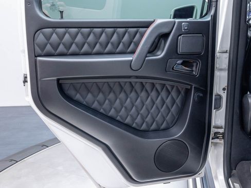 Used 2017 Mercedes-Benz G 63 AMG 4MATIC image 23