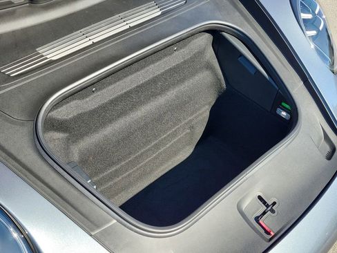 Certified 2025 Porsche 911 Carrera RWD image 17