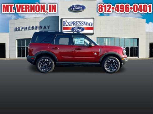 Used 2025 Ford Bronco Sport Outer Banks image 5