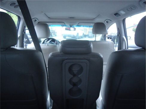 Used 2011 Honda Odyssey EX-L image 22
