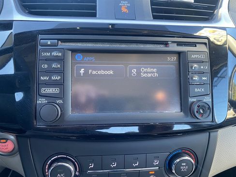 Used 2017 Nissan Sentra SV w/ Driver's Assist Package image 21