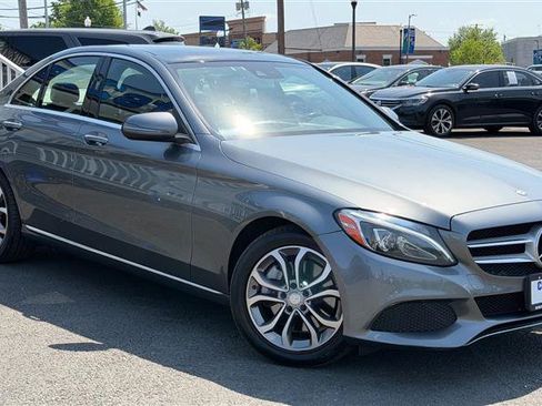 Used 2017 Mercedes-Benz C 300 4MATIC Sedan image 8
