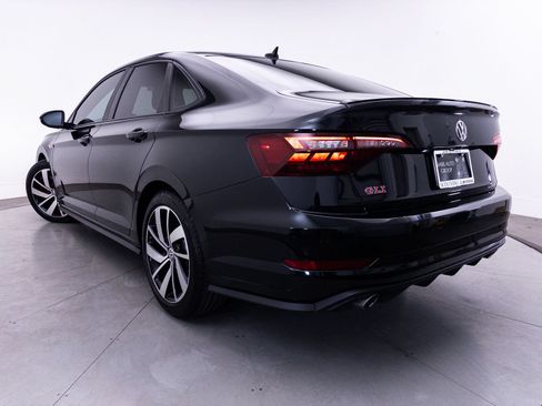 Used 2020 Volkswagen Jetta GLI FWD image 2