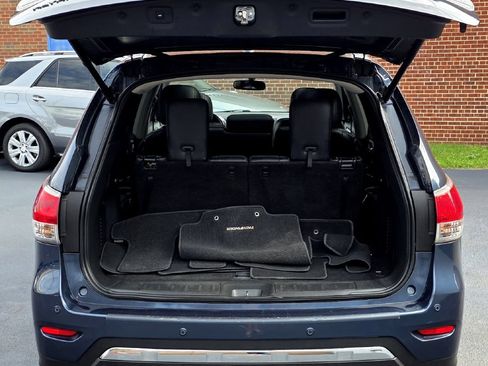 Used 2015 Nissan Pathfinder SL AWD/4WD image 7