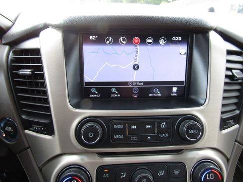 Used 2016 GMC Yukon XL Denali w/ Open Road Package image 29