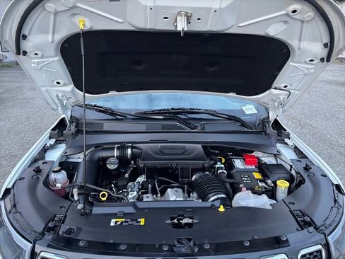 Used 2023 Jeep Compass Limited image 30