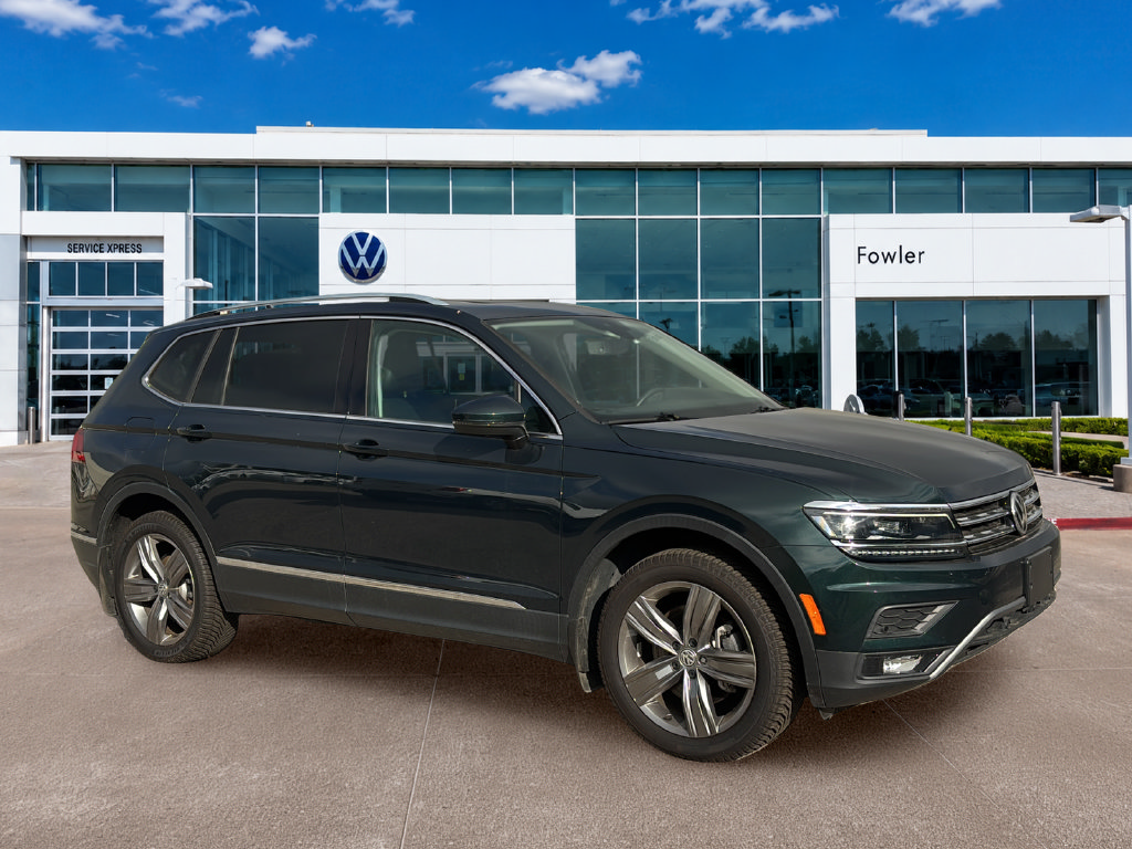 Used 2018 Volkswagen Tiguan SEL Premium AWD/4WD image 3
