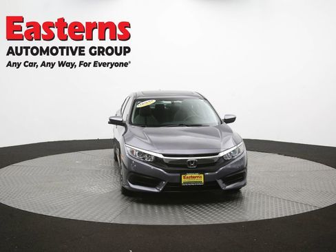 Used 2018 Honda Civic EX image 51